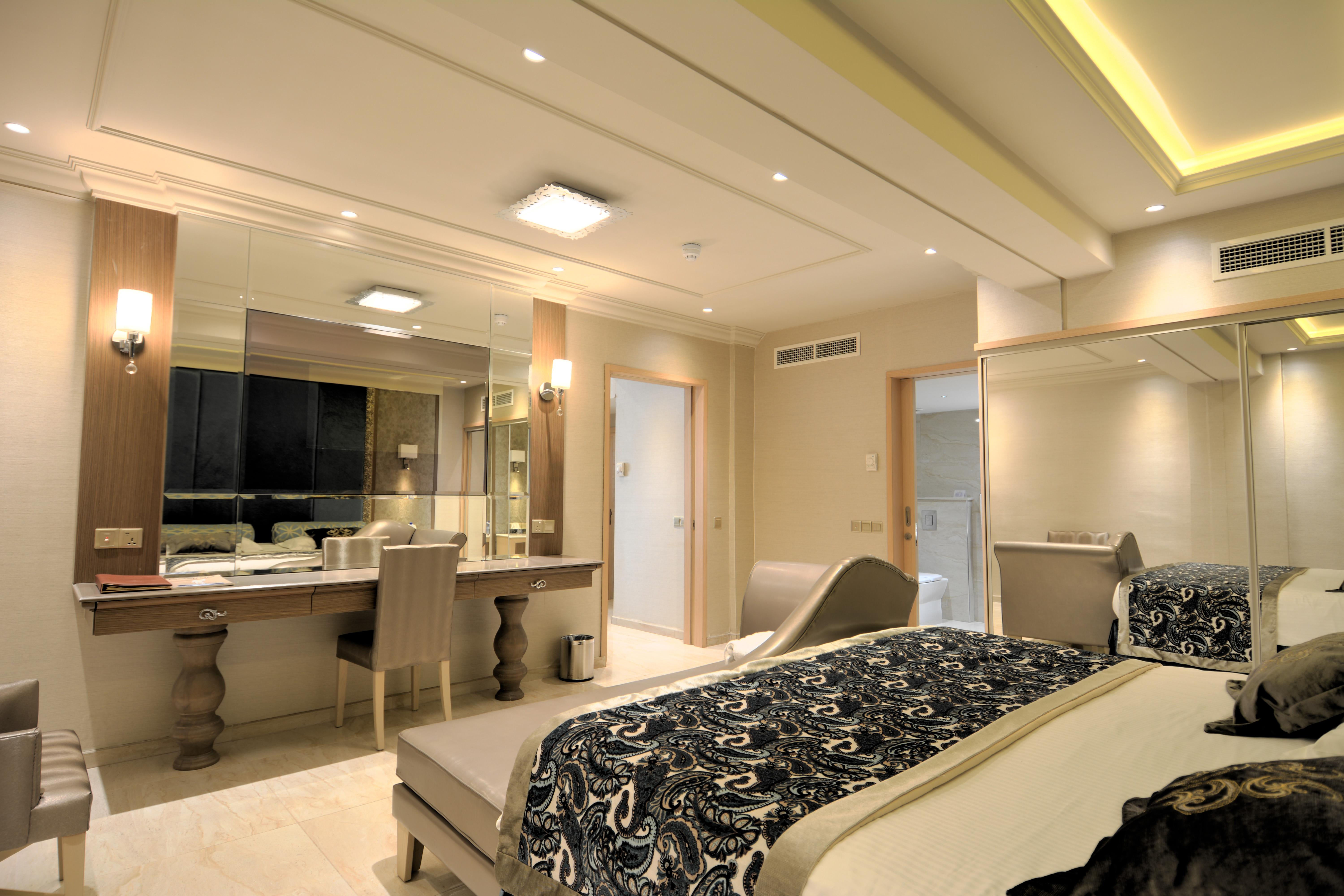 فندق أدامز بيتش أيا نابا المظهر الخارجي الصورة A bedroom