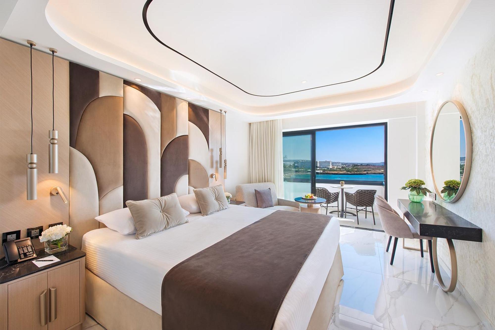 فندق أدامز بيتش أيا نابا المظهر الخارجي الصورة Deluxe Room