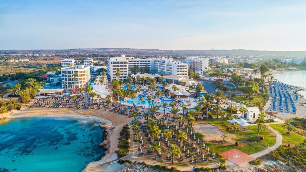 فندق أدامز بيتش أيا نابا المظهر الخارجي الصورة Aerial view of Nissi Beach
